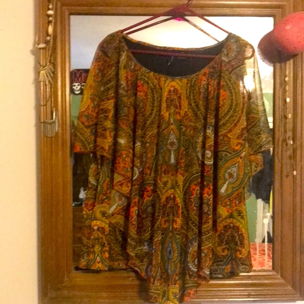 Size 1x New direction women’s paisley blouse.
